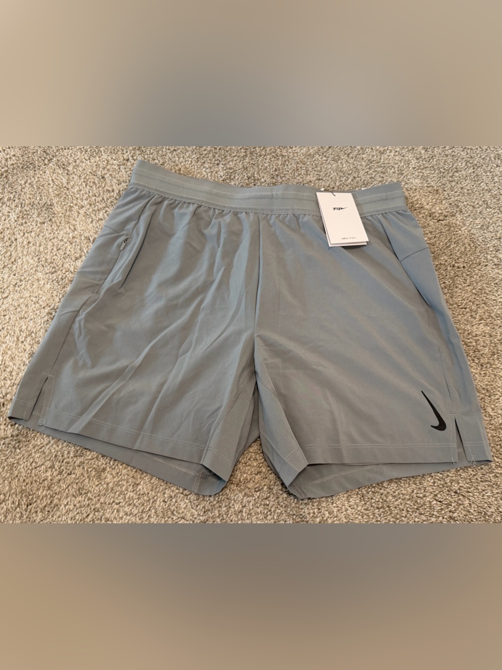 *NWT* Men's Nike Yoga 2-in-1 Training Athletic 6" Shorts Size LT Gray DC5320-068